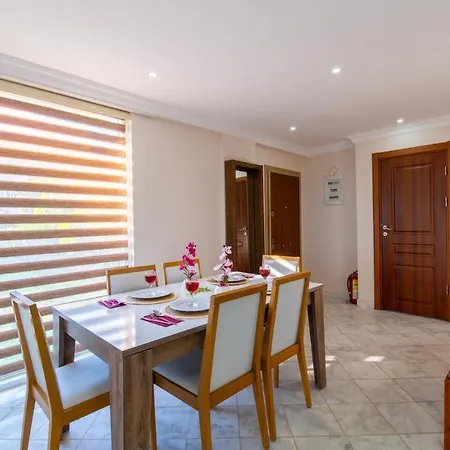Fethiye-calis'ta 5 Yatak Odali 10 Kisilik Coral 6 Fethiye
