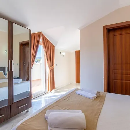 Fethiye-calis'ta 5 Yatak Odali 10 Kisilik Coral 6
