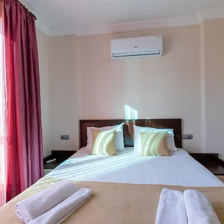 Fethiye-calis'ta 5 Yatak Odali 10 Kisilik Coral 6 Villa Fethiye