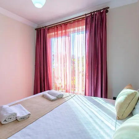 Villa Fethiye-calis'ta 5 Yatak Odali 10 Kisilik Coral 6 *